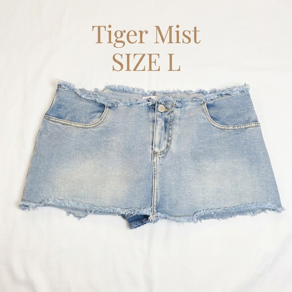 Tiger Mist Frayed Denim Mini Skort Cotton Blend Women L Light Wash Y2K